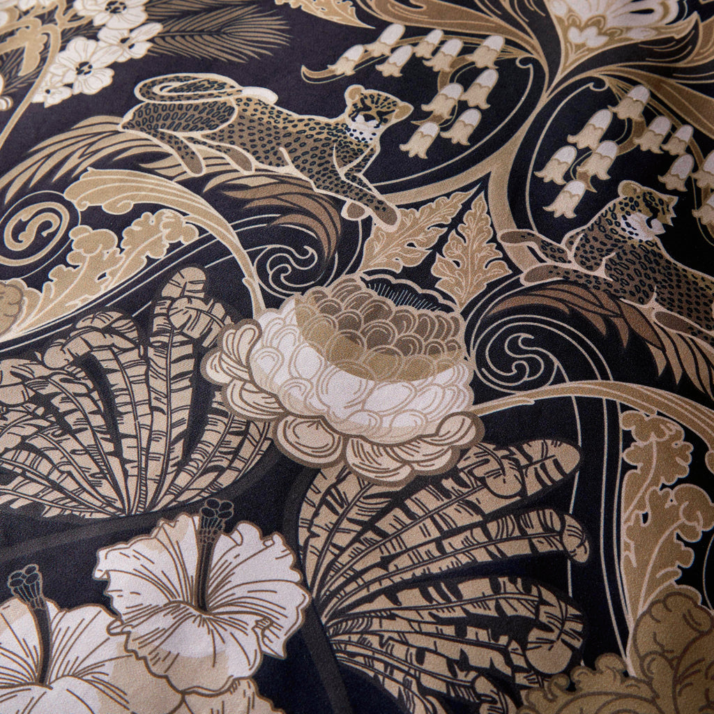Laurence Llewelyn Bowen Suburban Jungle Black/Gold Duvet Set