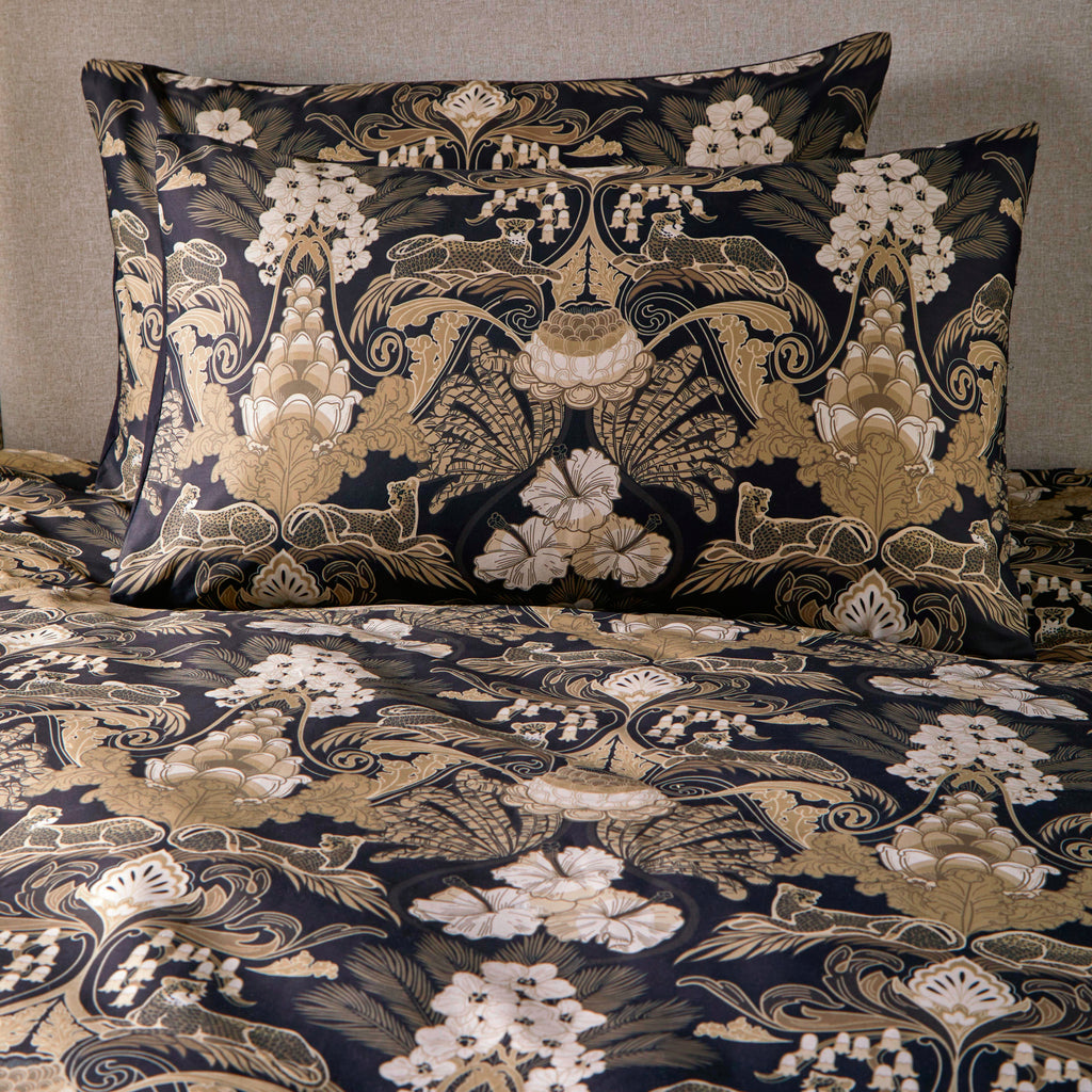 Laurence Llewelyn Bowen Suburban Jungle Black/Gold Duvet Set