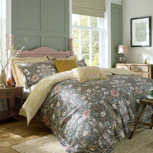 William Morris at Home Bedding
