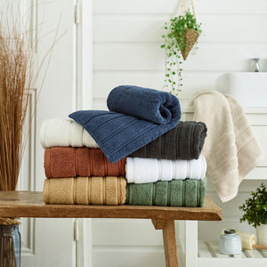 The Lyndon Company Rainham 100% Cotton 600gsm Towels