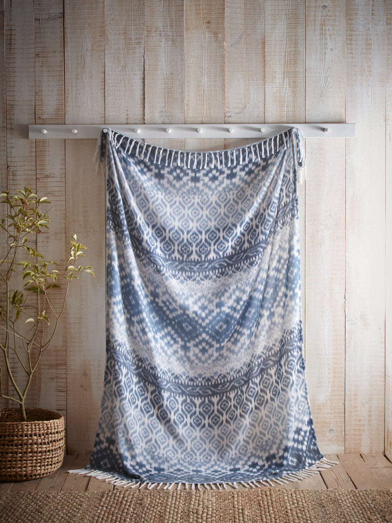 Appletree Hygge Sakari Throws & Cushions