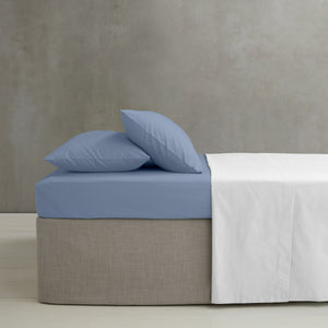 Catherine Lansfield Easy Iron 50% Polyester/50% Combed Cotton 180 Thread Count Percale Lansfield Blue Sheets