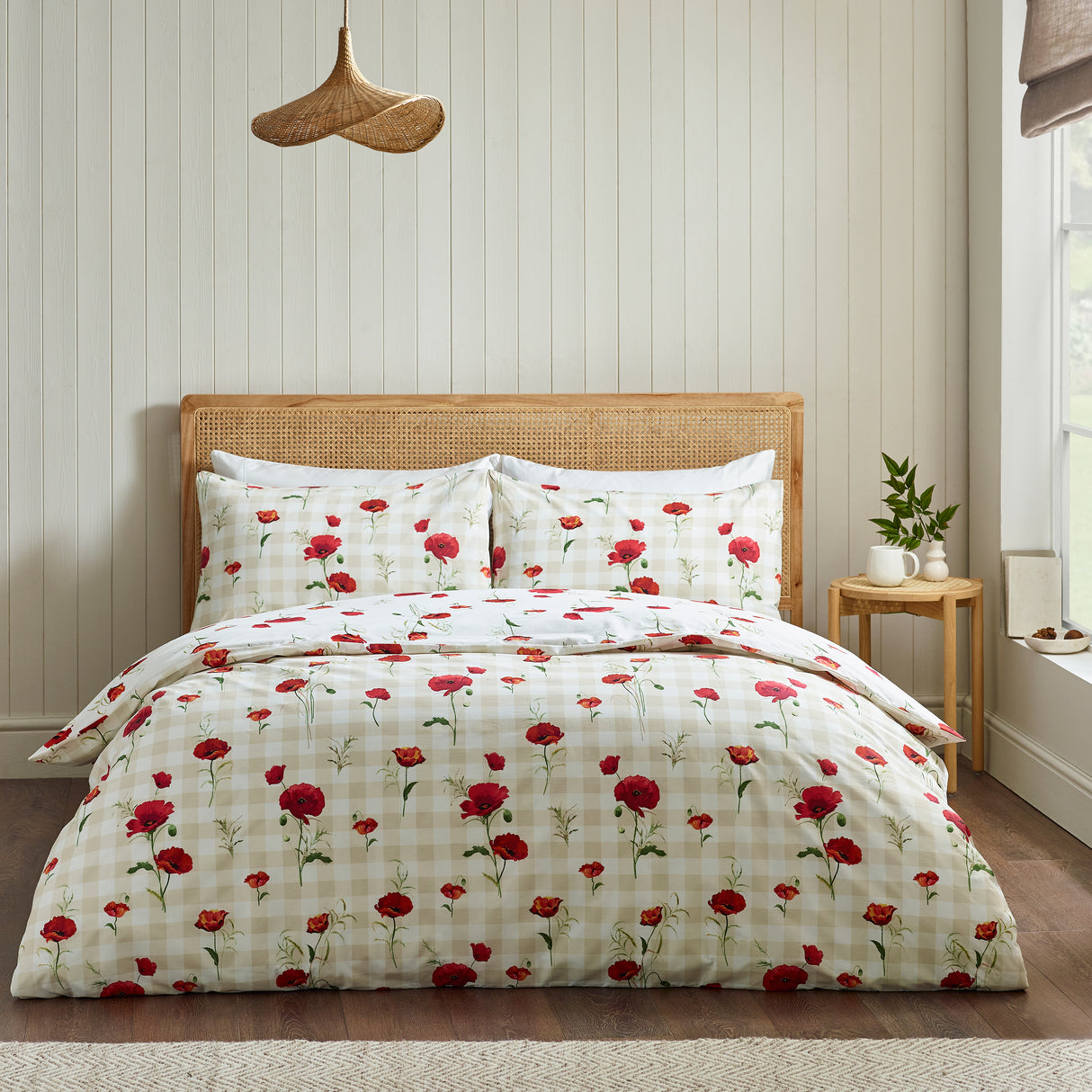 Catherine Lansfield Poppy Red Duvet Set
