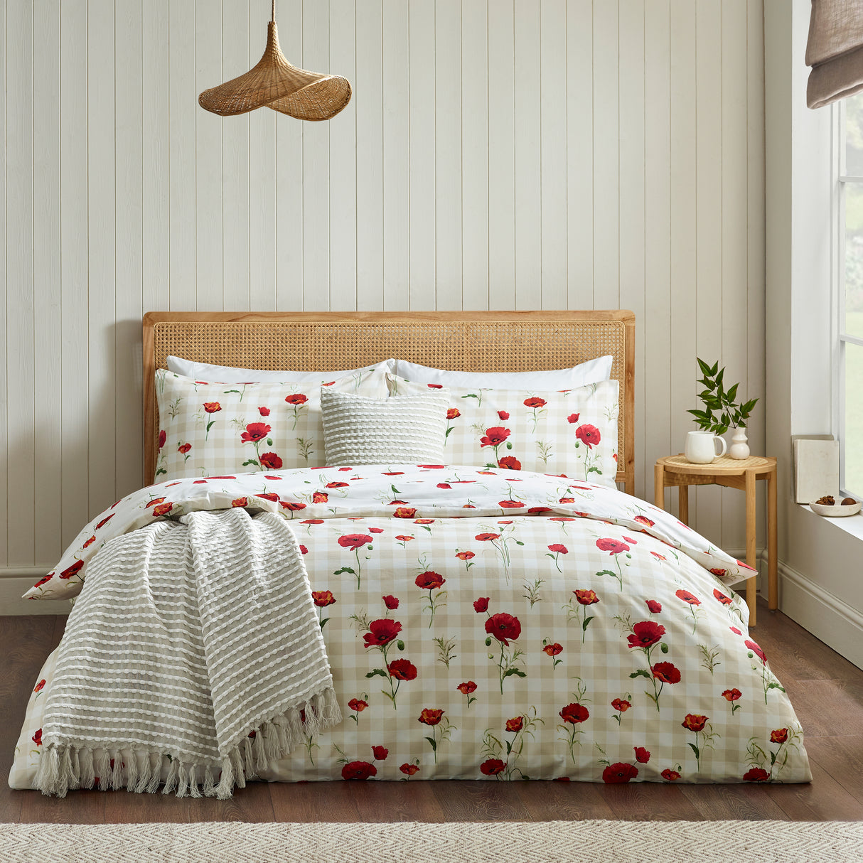 Catherine Lansfield Poppy Red Duvet Set