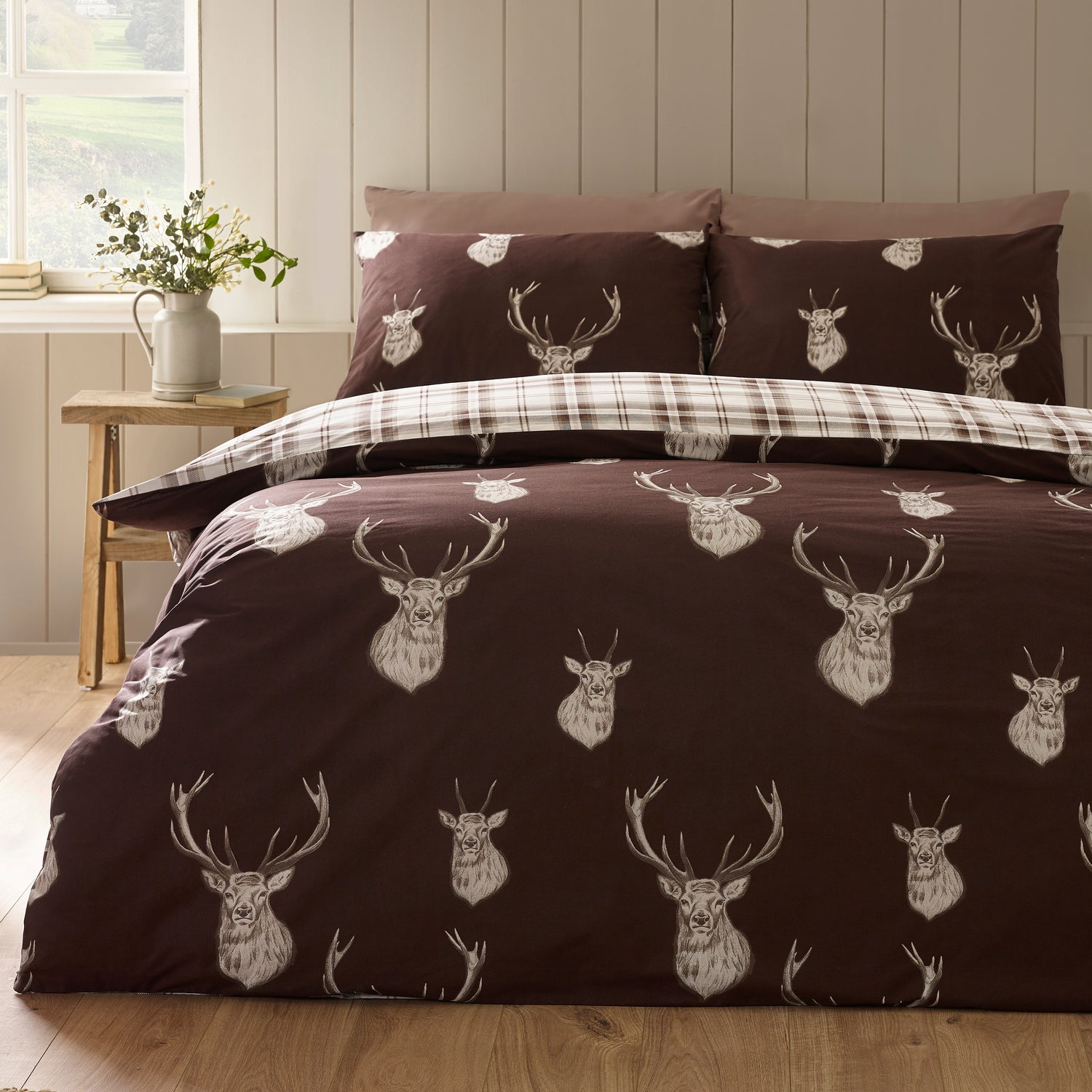 Catherine Lansfield Stag Duvet Set