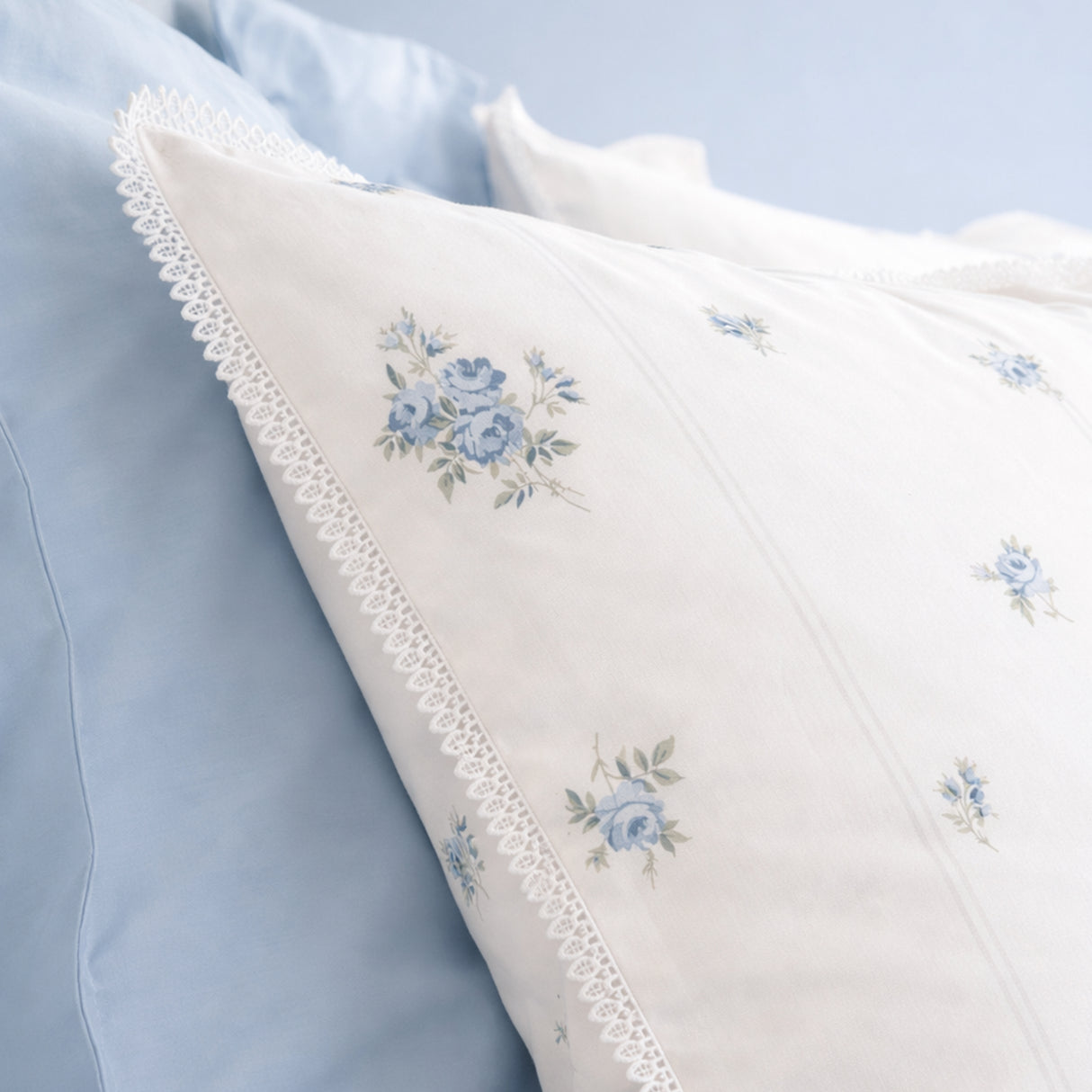 Bianca Fine Linens Vintage Rosebud Lace Blue Duvet Set