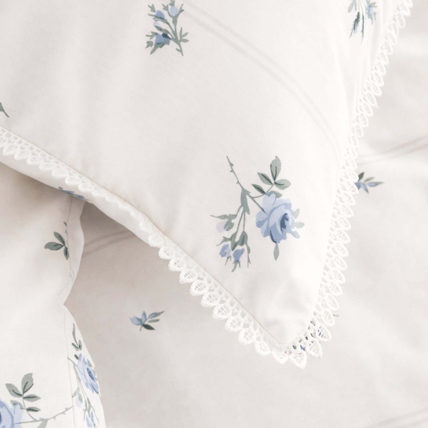 Bianca Fine Linens Vintage Rosebud Lace Blue Duvet Set