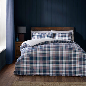 Catherine Lansfield Cosy Sherpa Check Duvet Set