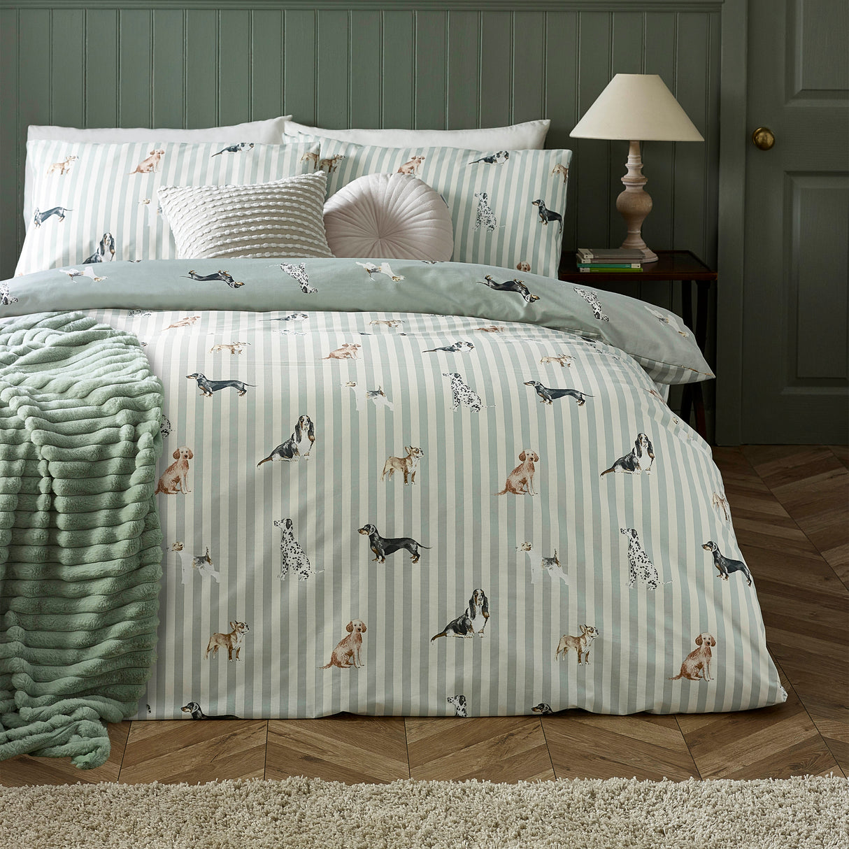 Catherine Lansfield Dog Stripe Green Duvet Set