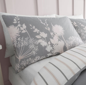 Catherine Lansfield Meadowsweet Floral Bedding