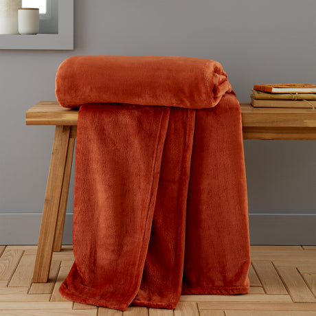 Catherine Lansfield Plain Raschel Velvet Touch 200cm x 240cm Throws