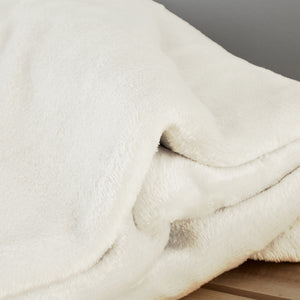 Catherine Lansfield Plain Raschel Velvet Touch 200cm x 240cm Throws