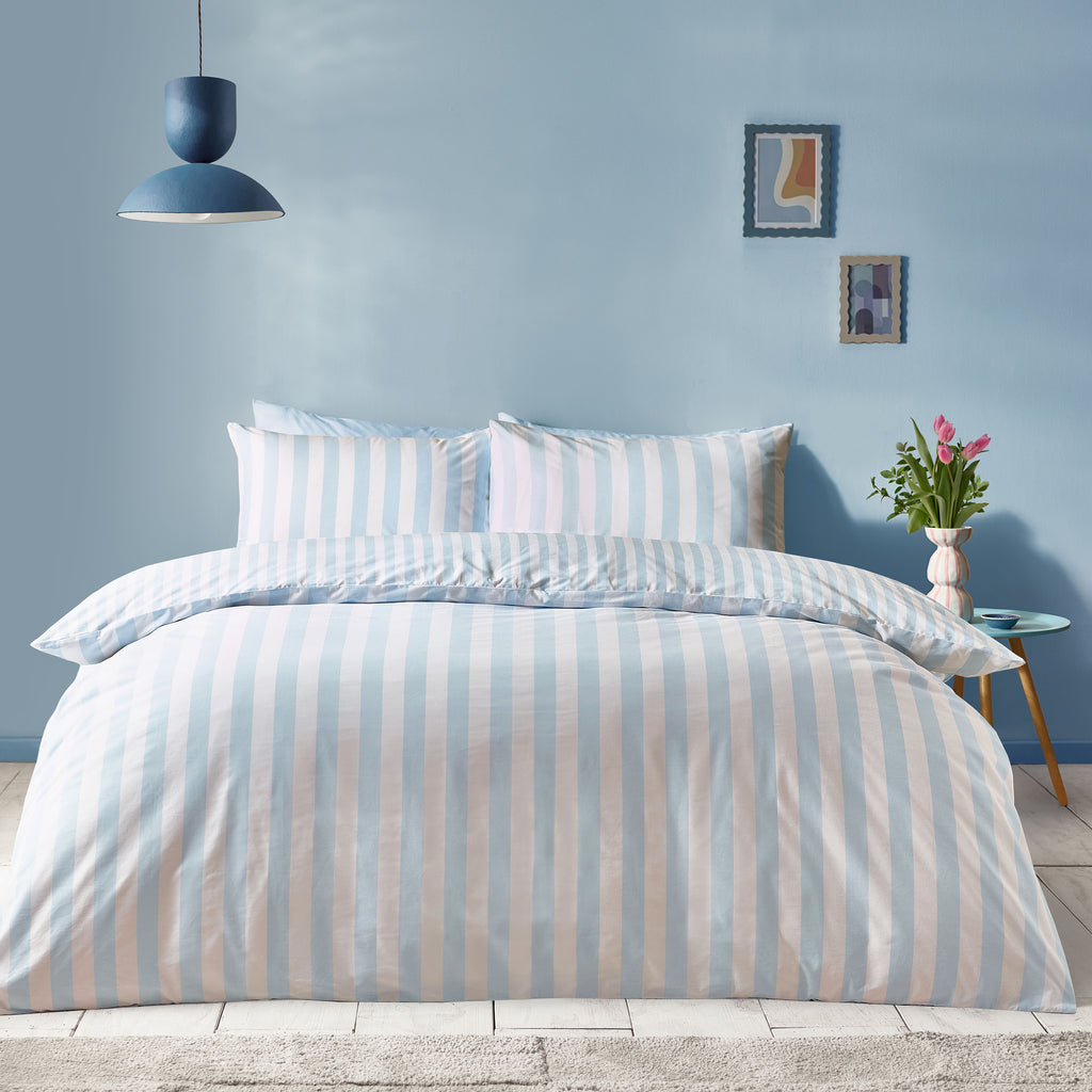 SASSY B_ Stripe Tease Duvet Set