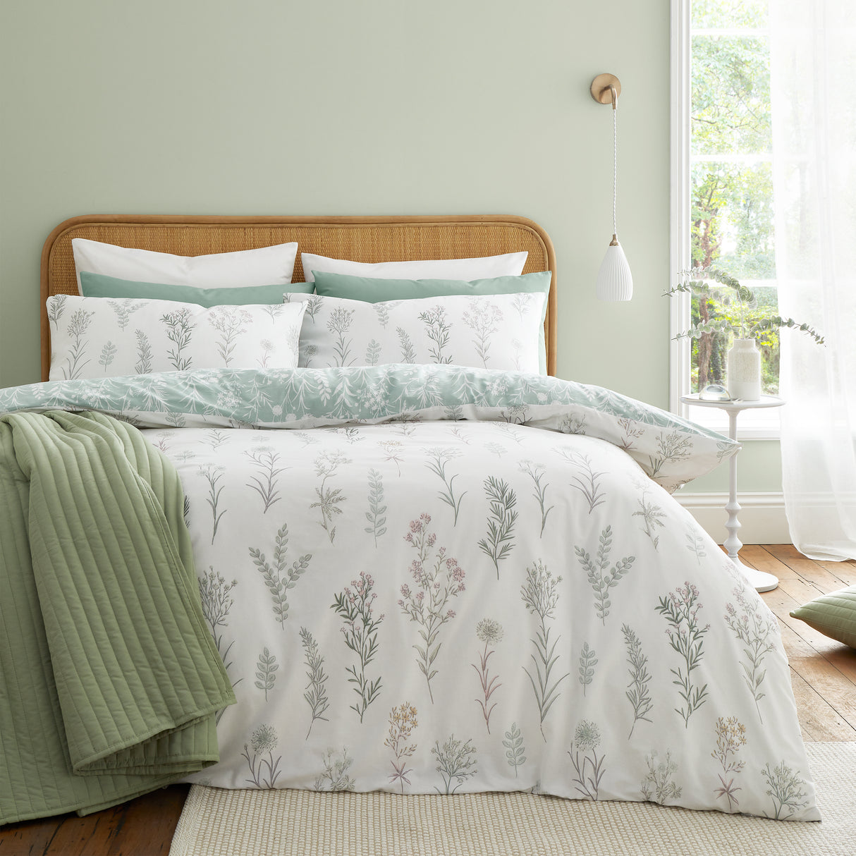 Bianca Wild Flowers Green Duvet Set