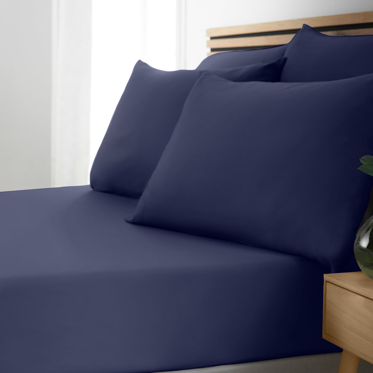 Catherine Lansfield So Soft Non-Iron 100% Polyester Navy Sheets