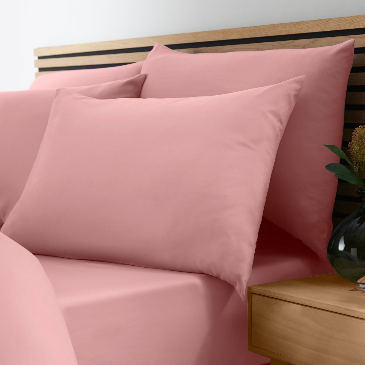 Catherine Lansfield So Soft Non-Iron 100% Polyester Coral Sheets