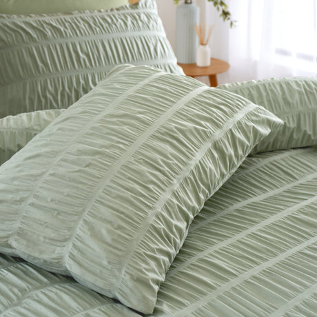 Catherine Lansfield Seersucker Duvet Set