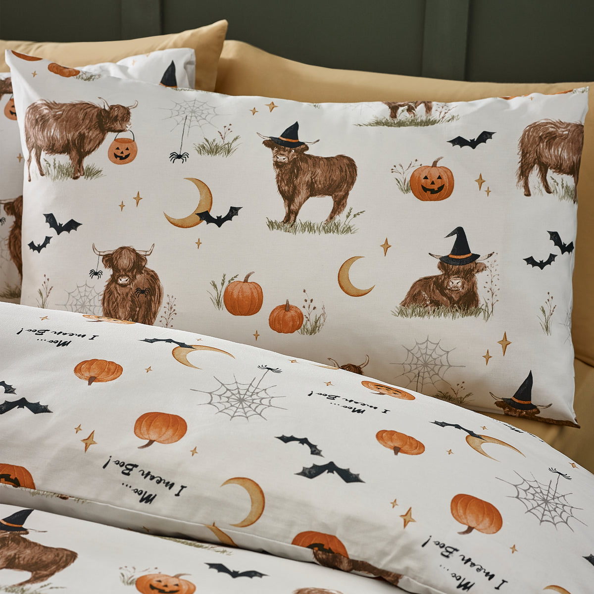 Catherine Lansfield Halloween Highland Cow Natural Duvet Set