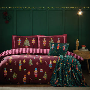 Catherine Lansfield Christmas Nutcracker Stripe Plum Duvet Set