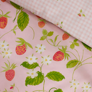Catherine Lansfield Strawberry Frills Pink Duvet Set