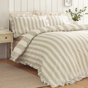 Catherine Lansfield Seersucker Frill Stripe