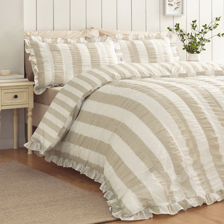 Catherine Lansfield Seersucker Frill Stripe