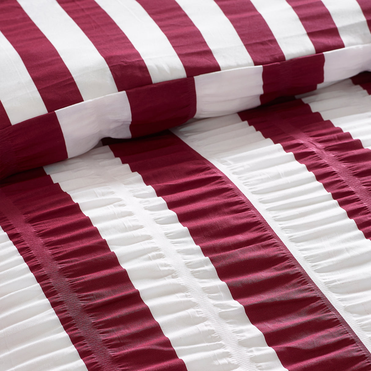 Catherine Lansfield Seersucker Frill Stripe Duvet Set