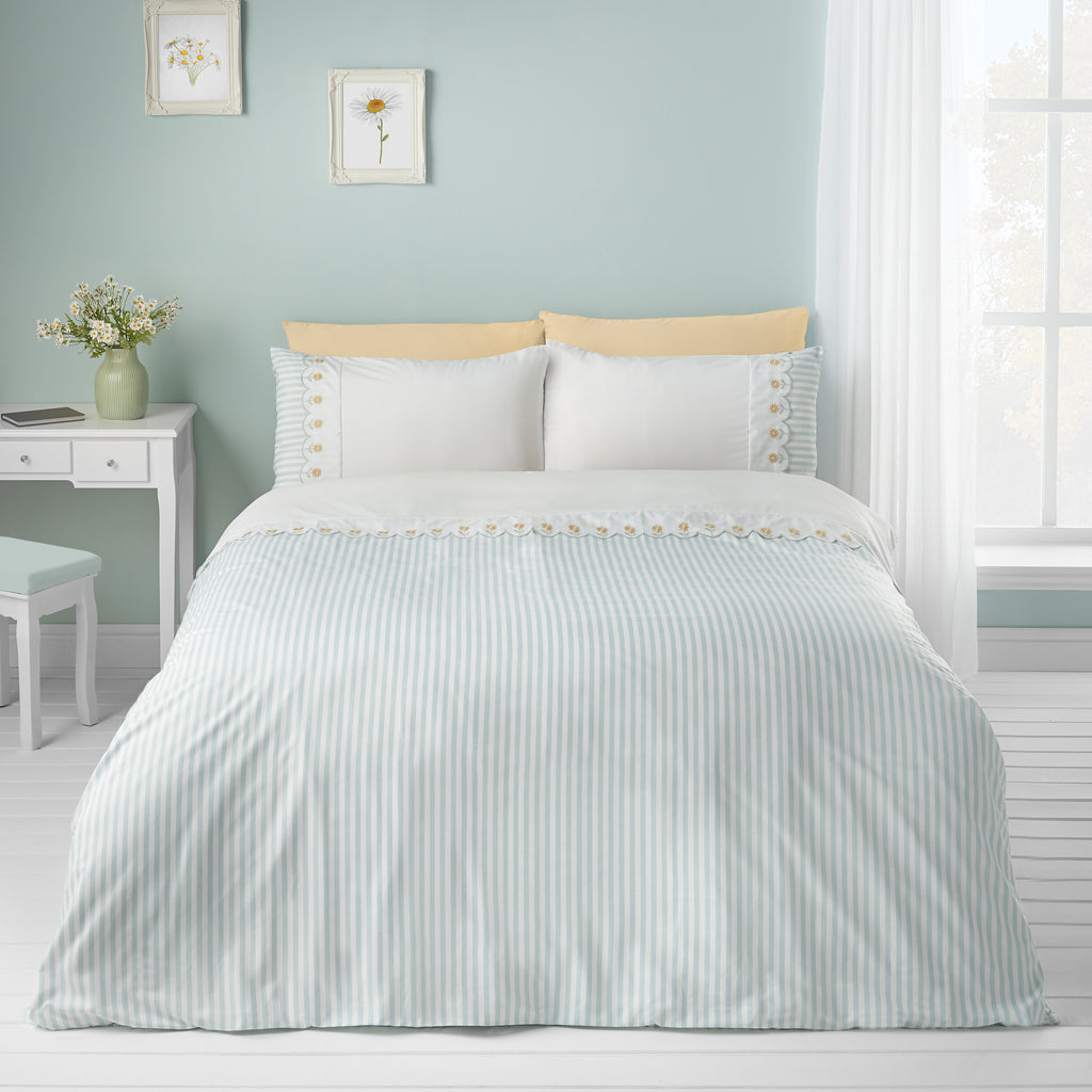 Catherine Lansfield Embroidered Daisy Sage Duvet Set