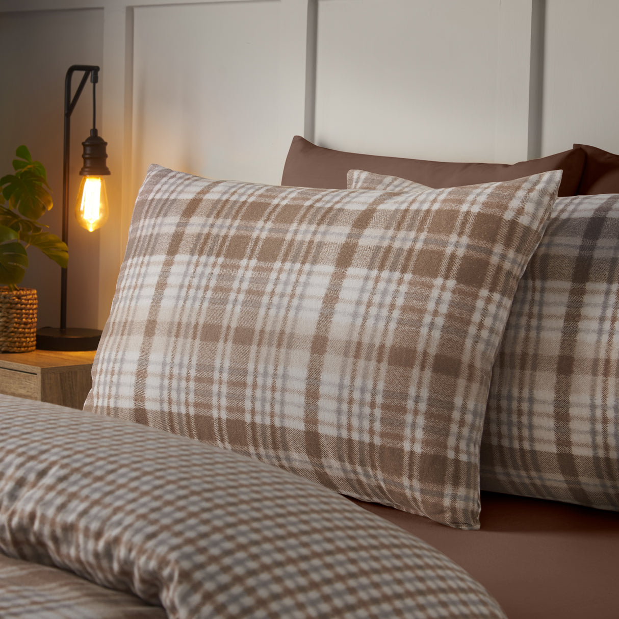 Catherine Lansfield Hamish Check Natural 100% Brushed Cotton Duvet Set