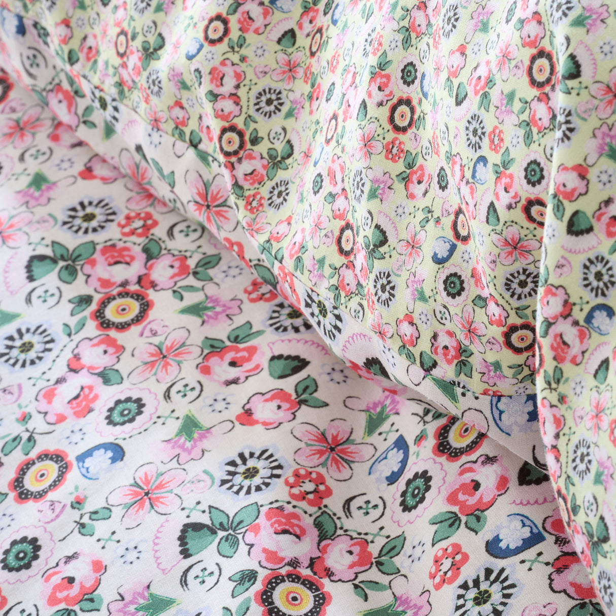 Cath Kidston Pearly Queen Ditsy Pink Duvet Set