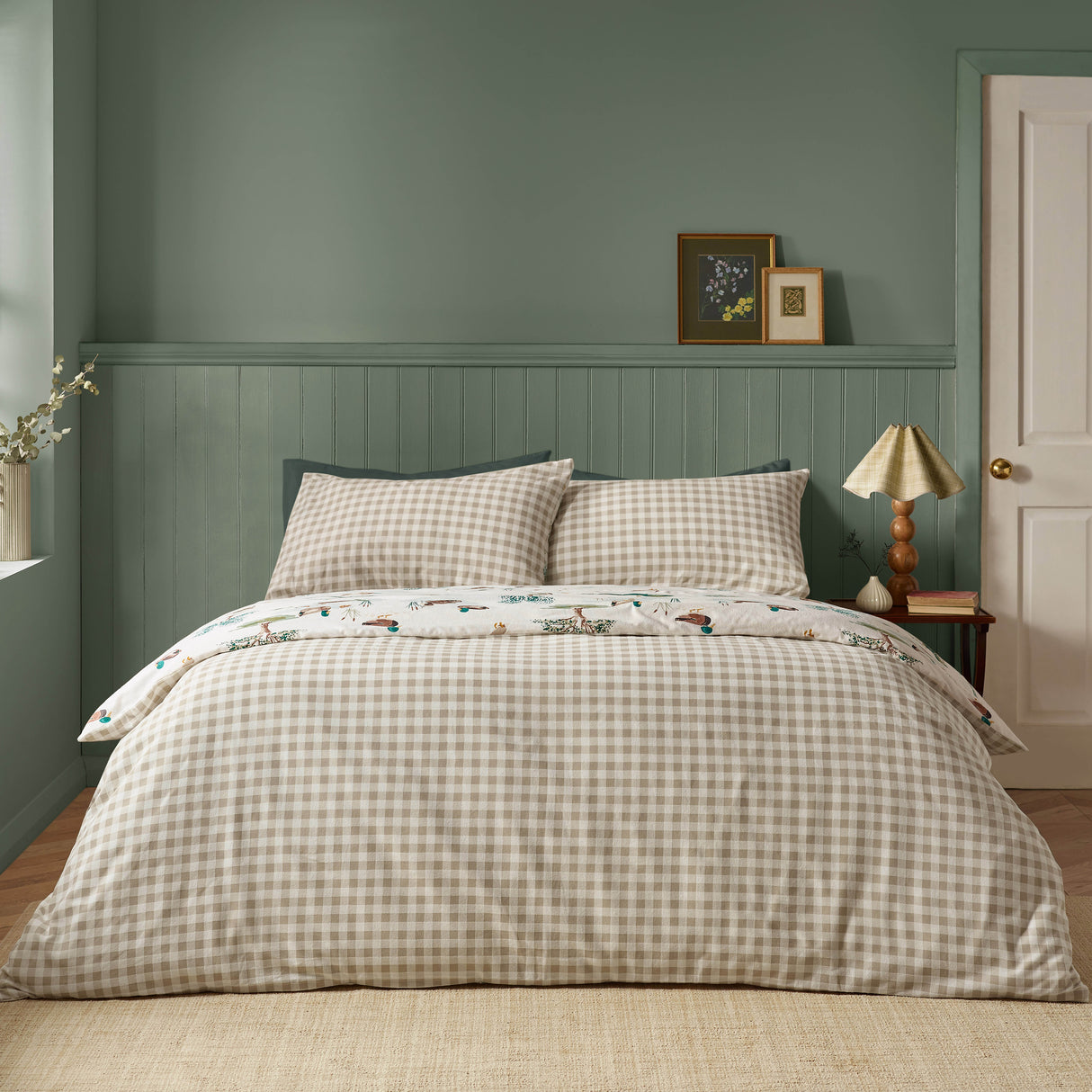 Catherine Lansfield Mallards Cream 100% Brushed Cotton Duvet Set