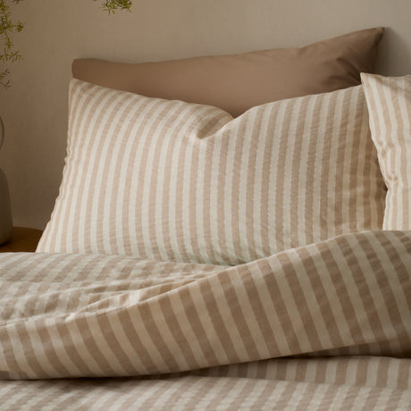 Pineapple Elephant Cotton Rich Woven Stripe Duvet Set