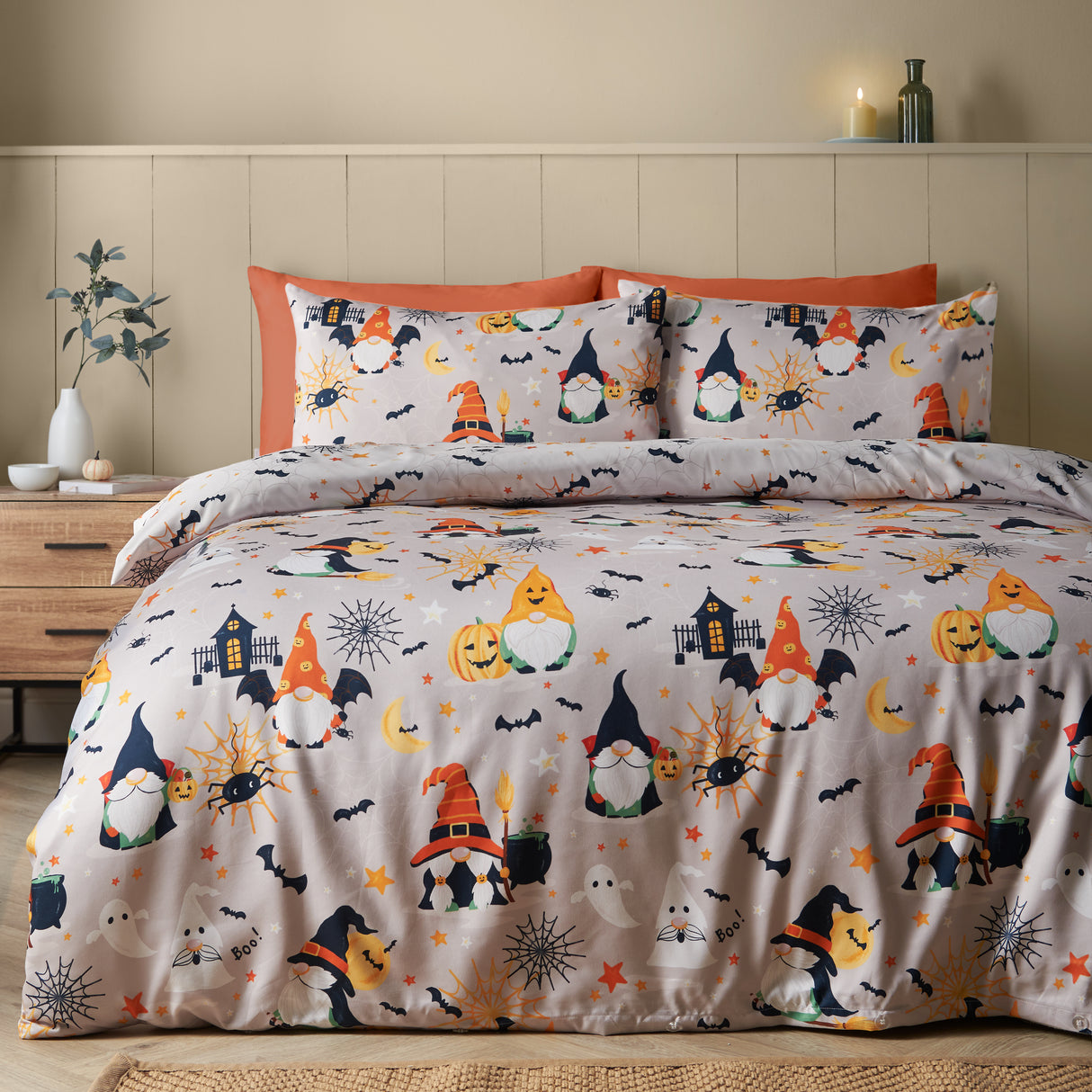Catherine Lansfield Halloween Gonks Natural Duvet Set