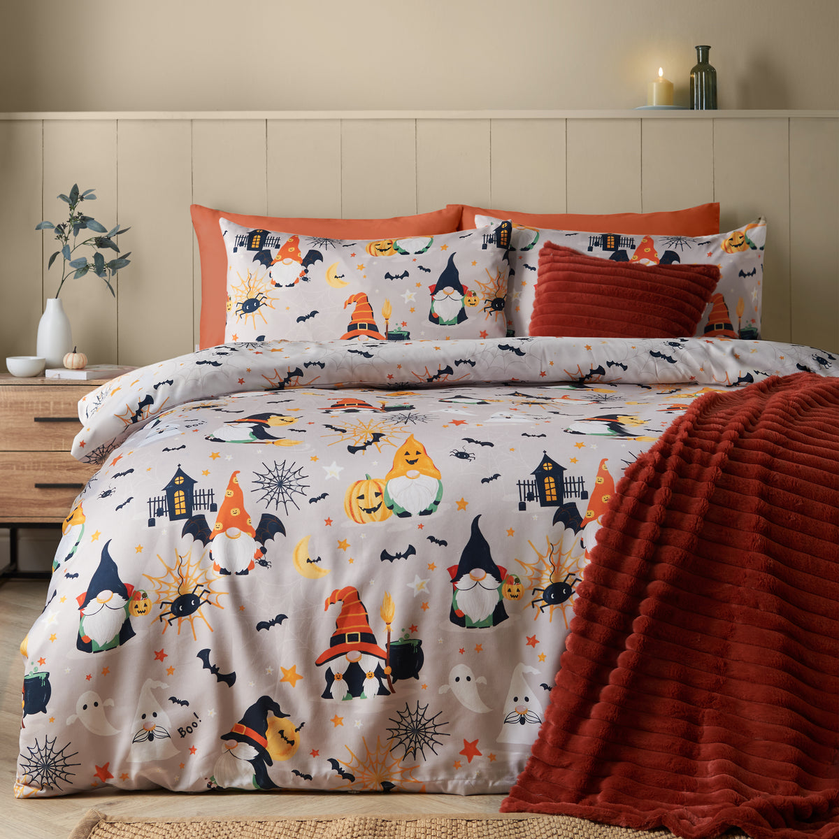 Catherine Lansfield Halloween Gonks Natural Duvet Set