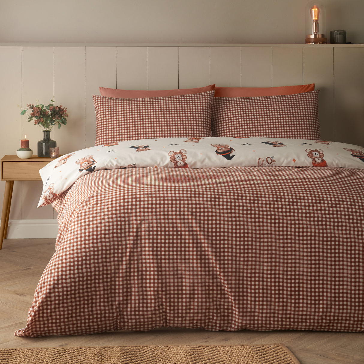 Catherine Lansfield Halloween Scare Bears Cream Duvet Set