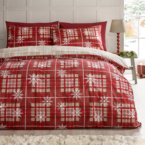Catherine Lansfield Christmas Scandi Check Red Duvet Set