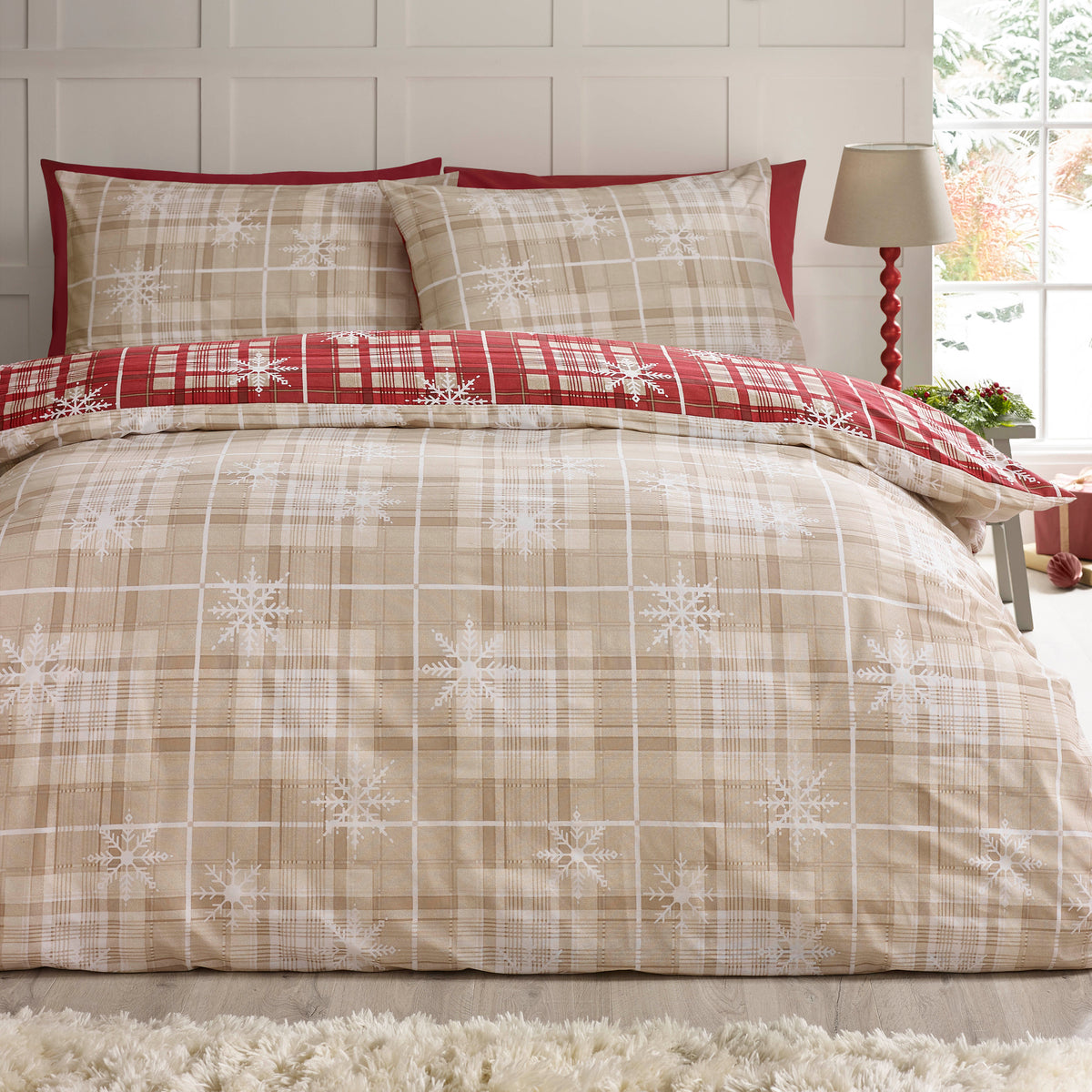 Catherine Lansfield Christmas Scandi Check Red Duvet Set