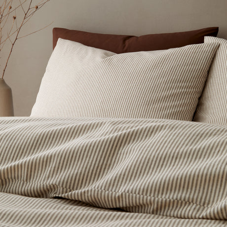 Pineapple Elephant Cotton Rich Narrow Woven Stripe Duvet Set