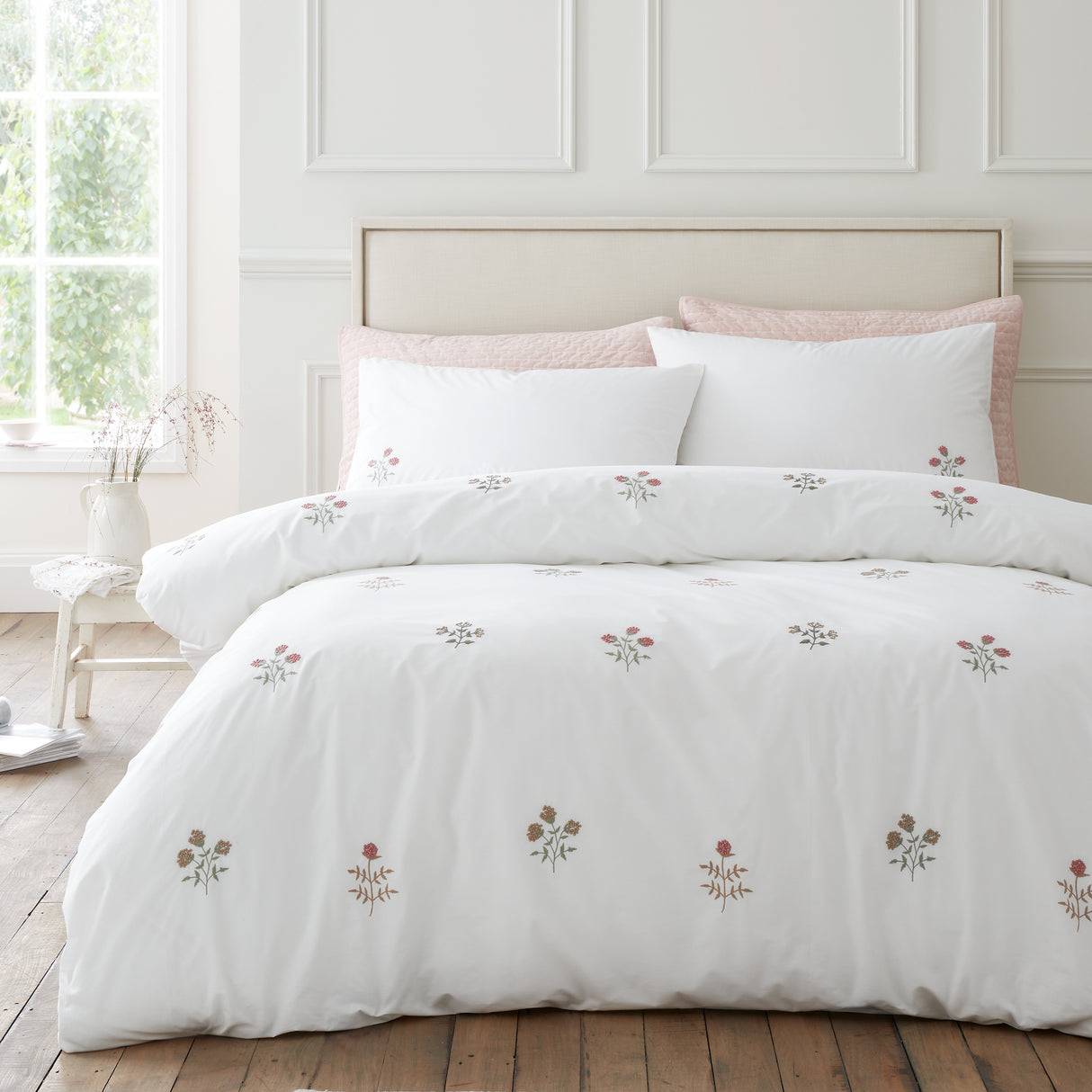 Bianca Fine Linens Adeline Floral White Duvet Set