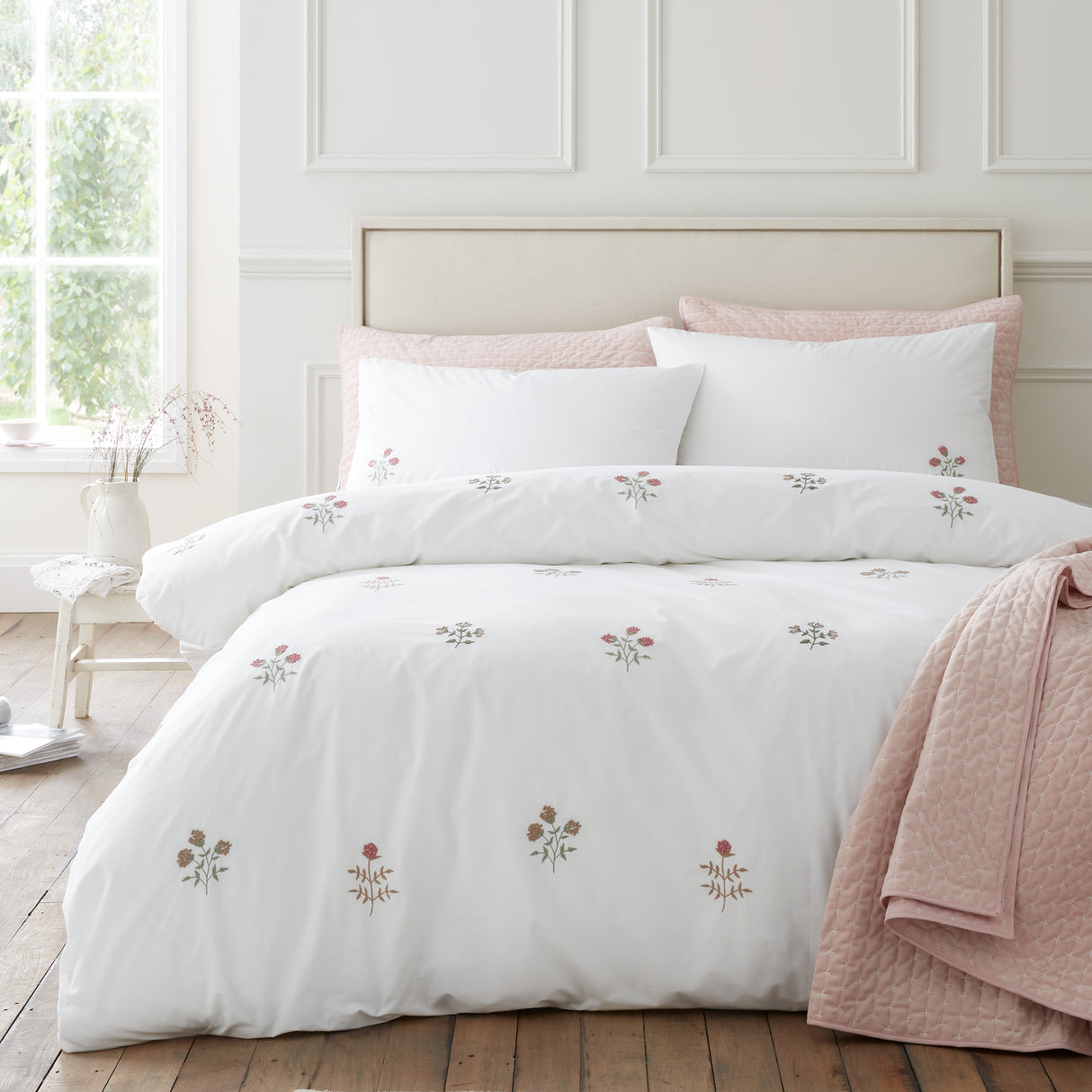 Bianca Fine Linens Adeline Floral White Duvet Set