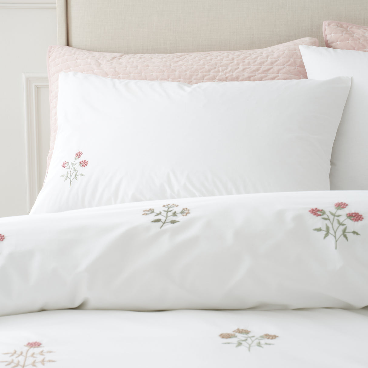 Bianca Fine Linens Adeline Floral White Duvet Set