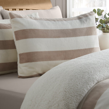 Catherine Lansfield Cosy Sherpa Stripe Natural Duvet Set