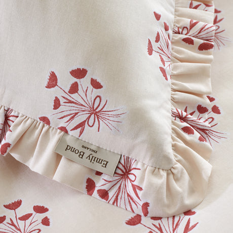 Emily Bond Hand Gathered Posy Cream/Red Duvet Set