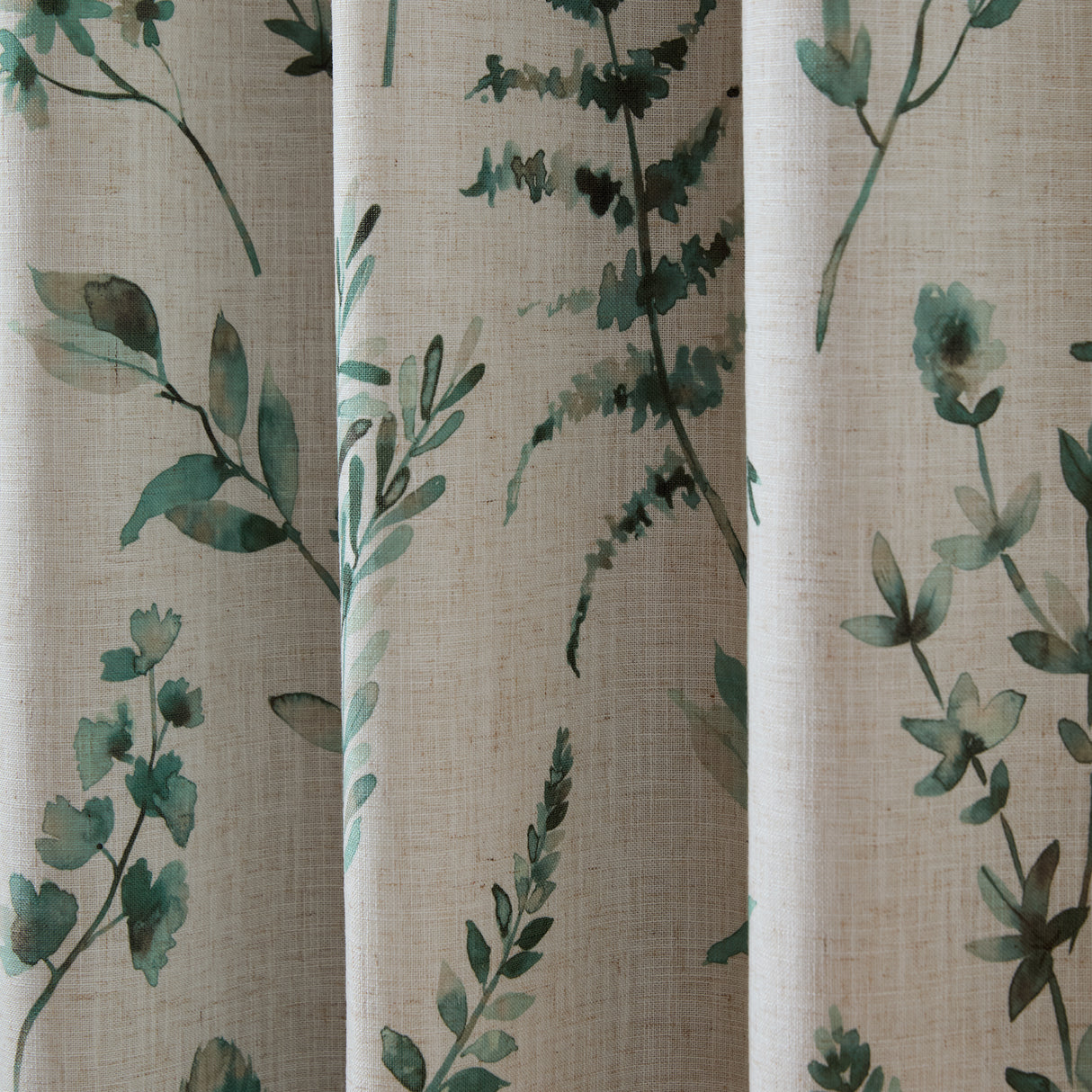 Catherine Lansfield Watercolour Leaves Natural/Green Eyelet Curtains