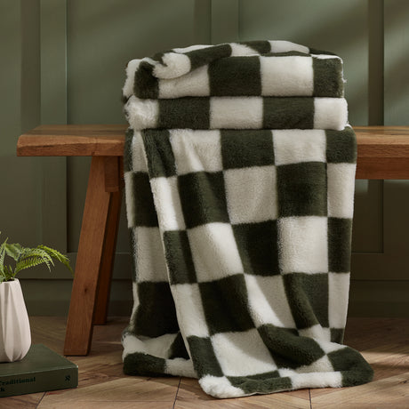 Catherine Lansfield Cosy Soft Checkerboard 130cm 170cm Throw