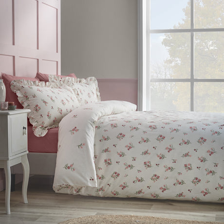 Catherine Lansfield Ditsy Floral Pink 100% Brushed Cotton Duvet Set