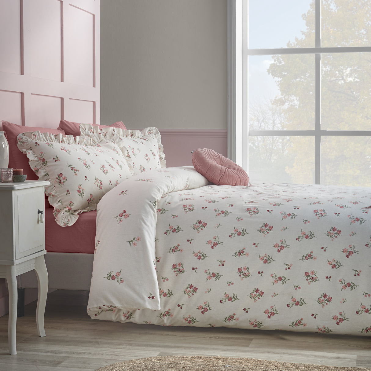 Catherine Lansfield Ditsy Floral Pink 100% Brushed Cotton Duvet Set