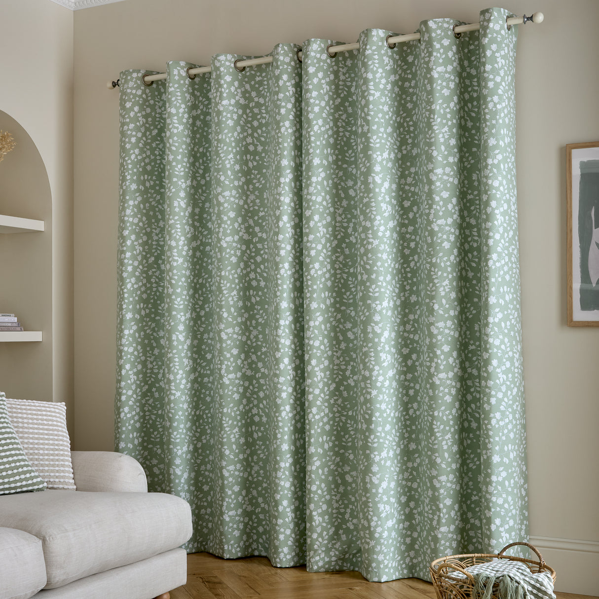Catherine Lansfield Arla Floral Green Eyelet Curtains