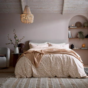 Abagail Ahern x Murmur Oonagh Dusky Pink Duvet Set