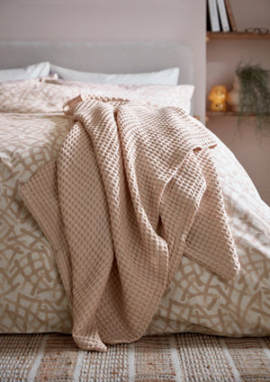 Abagail Ahern x Murmur Oonagh Dusky Pink Duvet Set